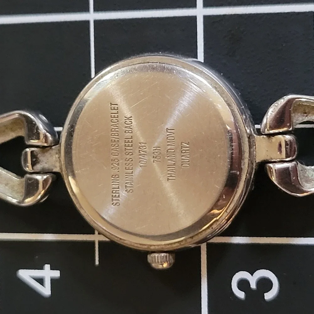 Anne Klein II era 90s